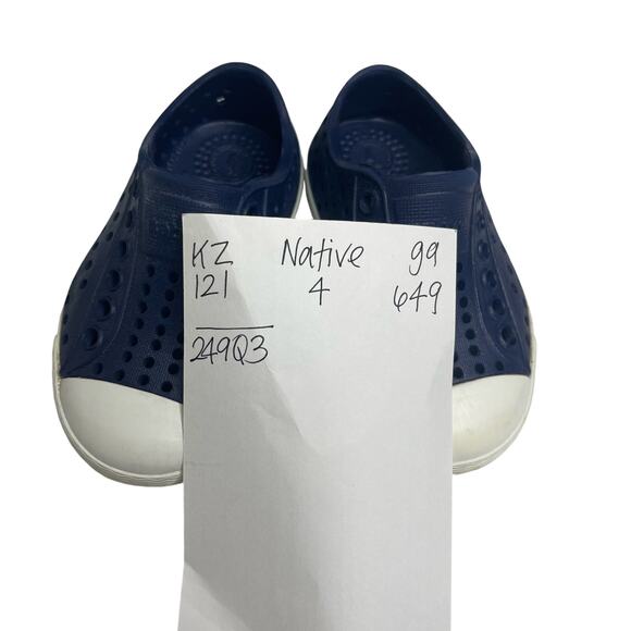 Native Jefferson Shoes Girls Boys Baby 4 Blue Slip on - Picture 2 of 7